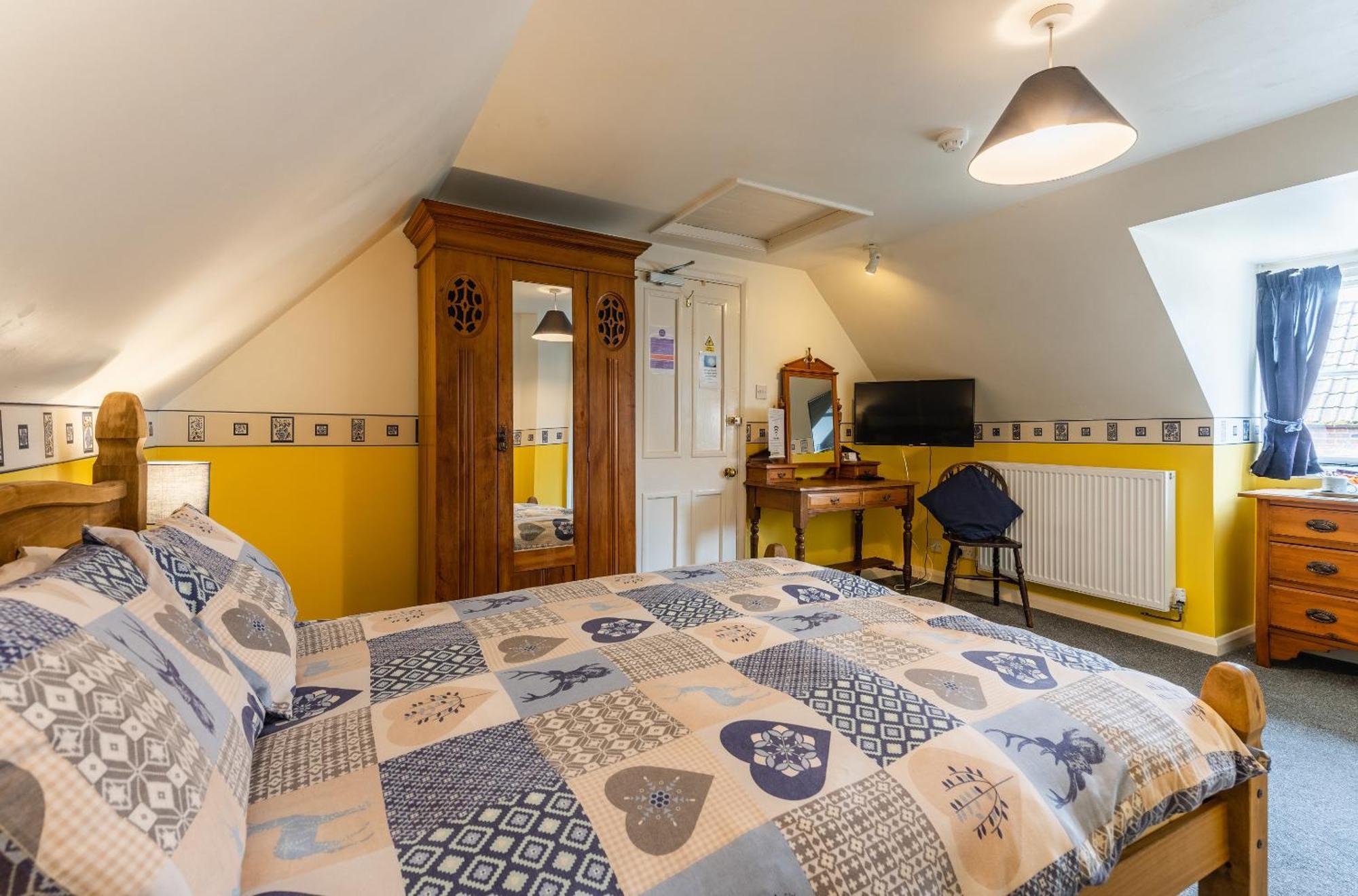 Yallands Farmhouse Taunton Room photo