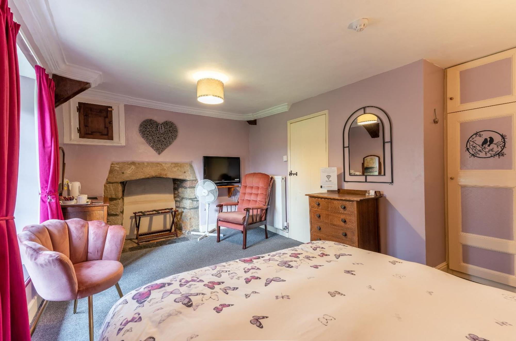 Yallands Farmhouse Taunton Room photo