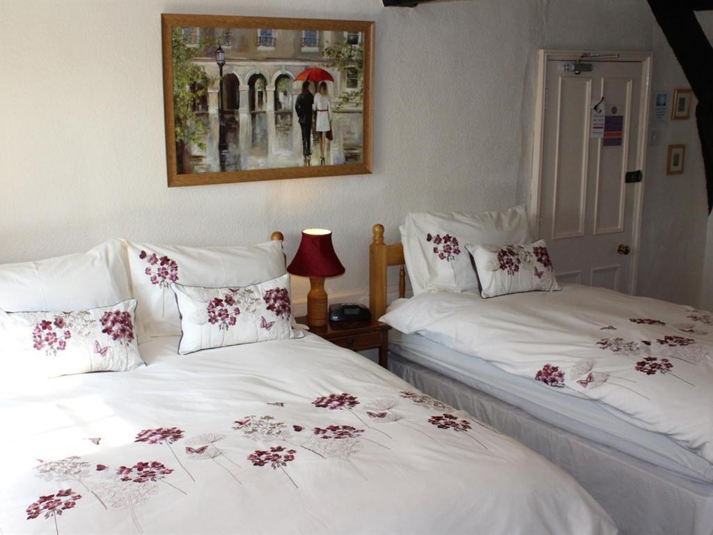 Yallands Farmhouse Taunton Room photo